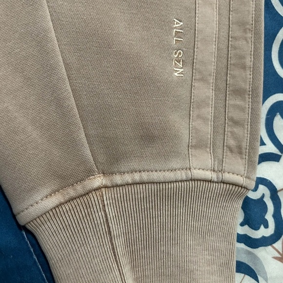 Adidas Men's Brown Hoodie Sweater - Picture 9 of 15